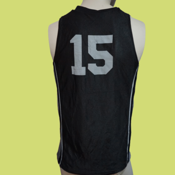 Camisola Reversível de Basquetebol Hyland Hills – Tamanho Juvenil L (YBA L) - Image 2